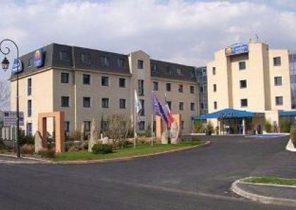 Comfort Hotel CDG Airport - image 10