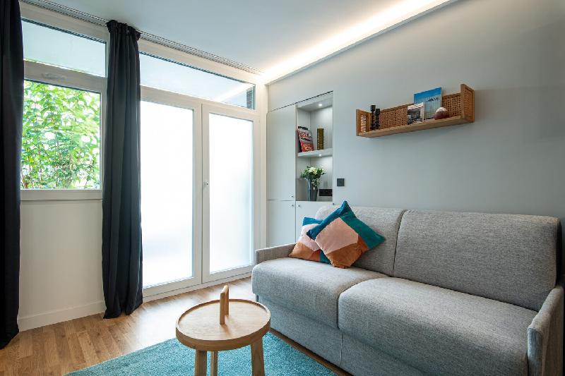 NEW - Superbe 1 bdr Appt - Design 60's - Paris 15e - image 4