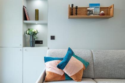 NEW - Superbe 1 bdr Appt - Design 60's - Paris 15e - image 8