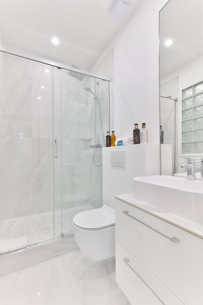 127 - Urban Beautiful 4BR in Montorgueil - image 15