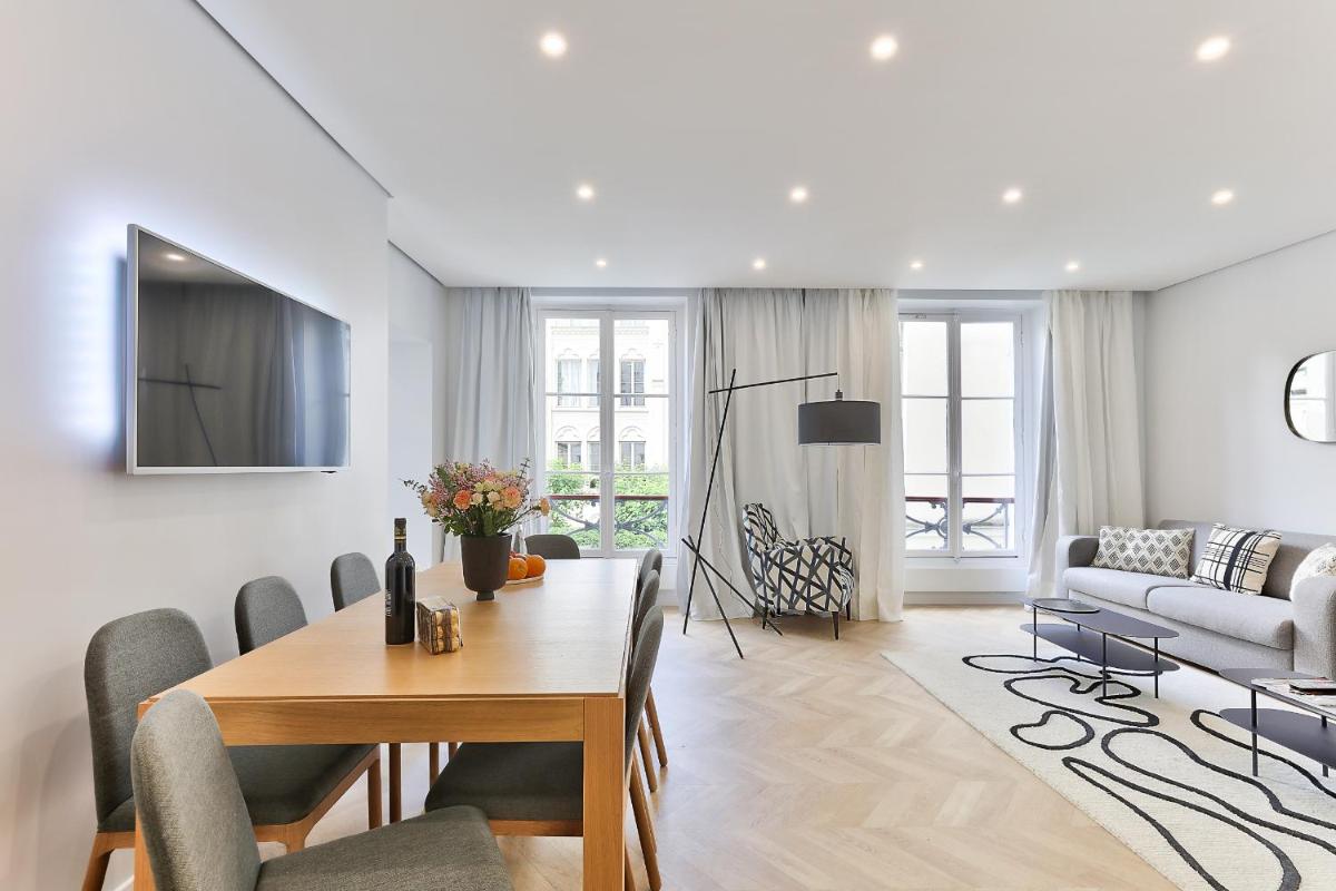 127 - Urban Beautiful 4BR in Montorgueil - image 2