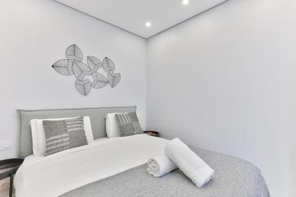 127 - Urban Beautiful 4BR in Montorgueil - image 20