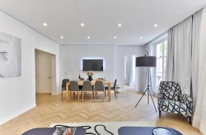 127 - Urban Beautiful 4BR in Montorgueil - image 8