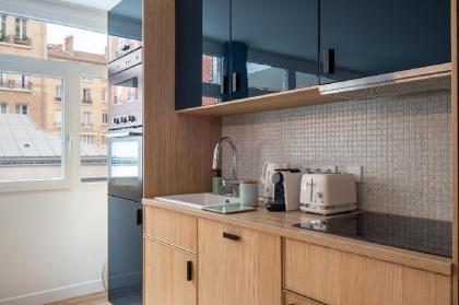 NEW - Appt Style le Corbusier avec Balcon - 8 pers - image 2