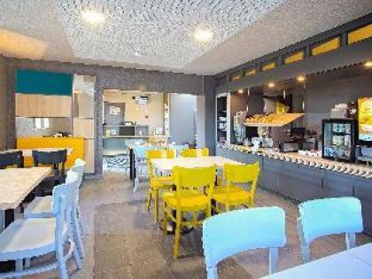B&B Hotel NANTERRE Rueil-Malmaison - image 16