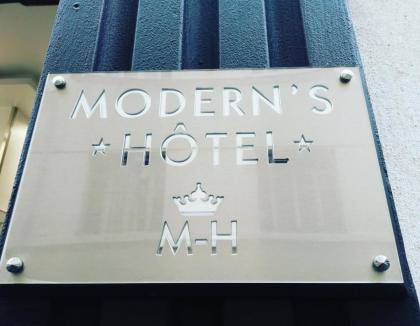 Modern's Hotel - image 5