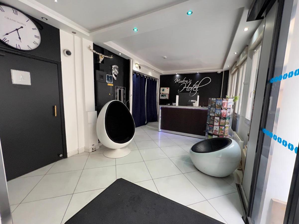 Modern's Hotel - image 7
