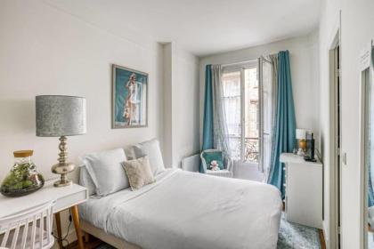 Stunning 2 Bedrooms Apartment - Modern & Cosy - image 14