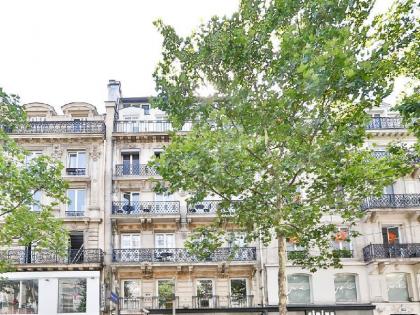 Apartment in Paris 