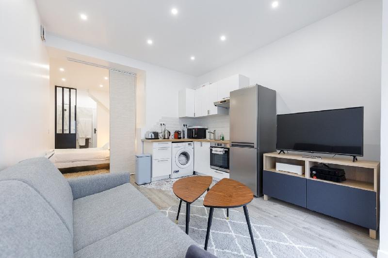 Luxurious and Cosy Apt in the center of  Paris 14 - main image