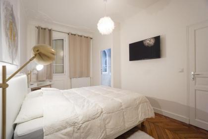 Modern Duplex Close To The Eiffel Tower - image 12
