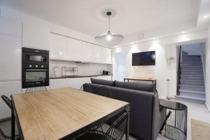 Modern Duplex Close To The Eiffel Tower - image 16