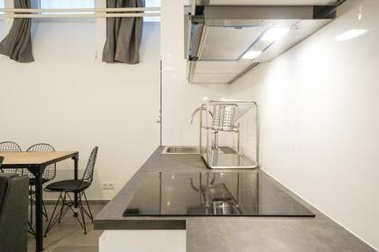 Modern Duplex Close To The Eiffel Tower - image 17