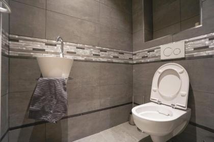 Modern Duplex Close To The Eiffel Tower - image 6