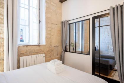 GemBnB Luxury Apartments - Residence Timbaud Paris-Oberkampf - image 11