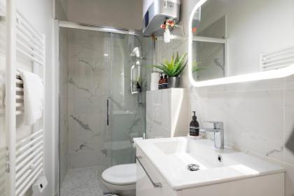 GemBnB Luxury Apartments - Residence Timbaud Paris-Oberkampf - image 13