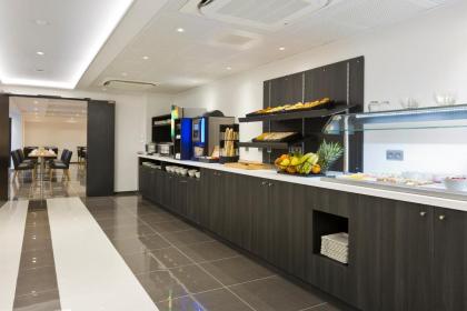Simon's Boutique Hotel - image 15