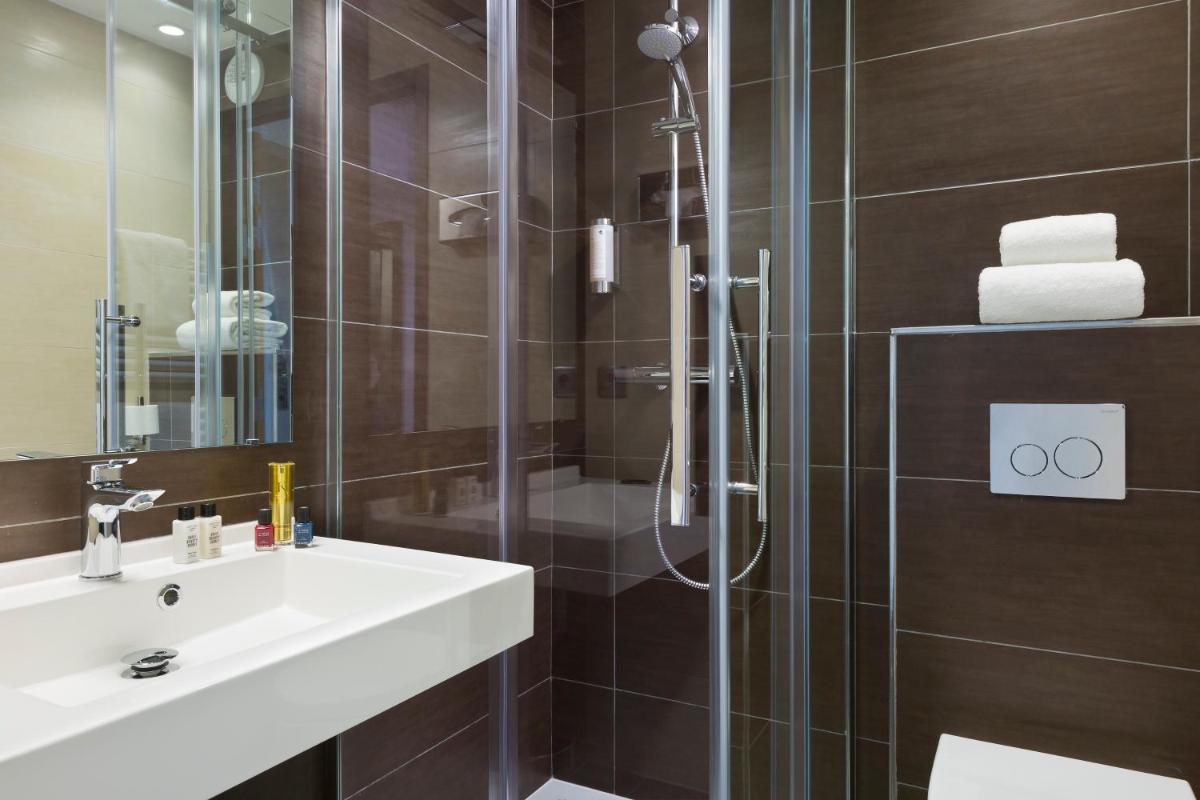 Simon's Boutique Hotel - image 4
