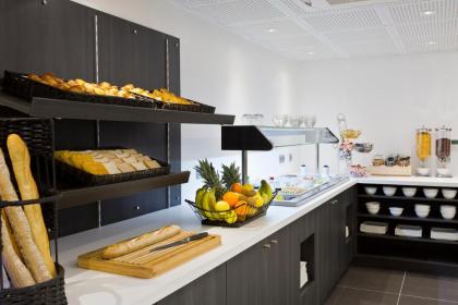 Simon's Boutique Hotel - image 6