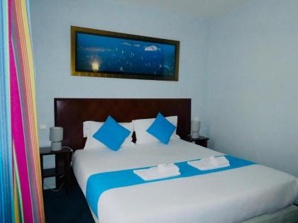 Hotel Bellevue Montmartre - image 21