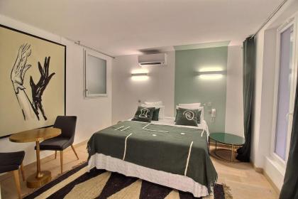 S18903 - Studio 1 personne à Paris