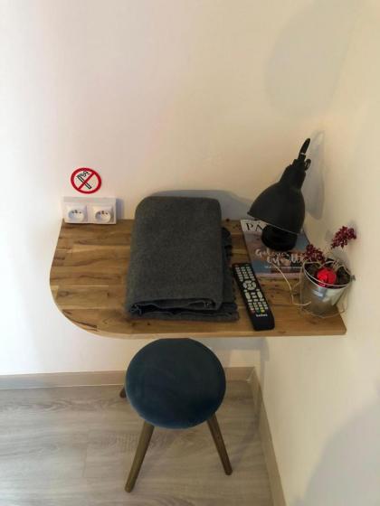 Hotel Petit Bastille - image 17
