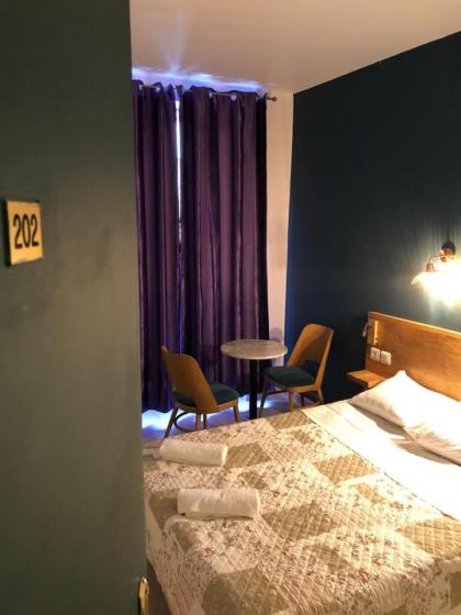 Hotel Petit Bastille - image 19