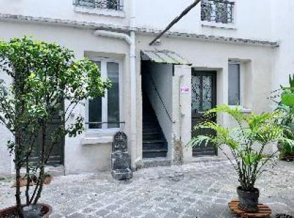 B 1620 - Montparnasse - Charmant Studio