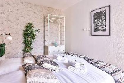 B  823 -  Buttes Chaumont - Spacieux appartement - image 11