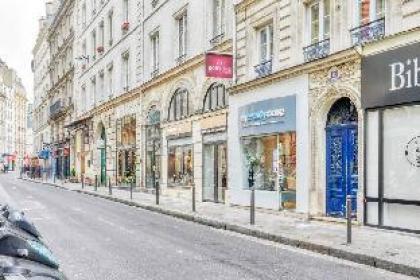 B1621 - Opéra Garnier - Cosy Studio 