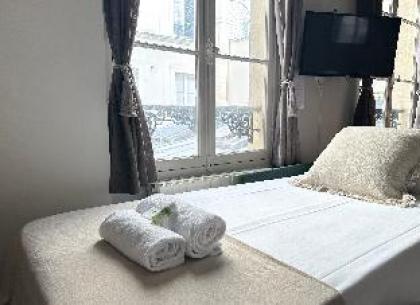 B 1624 - Le Marais - Lovely nest  - image 11