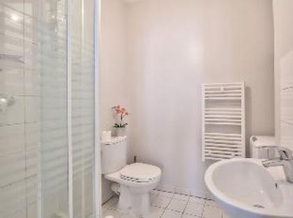 B 833 - Porte de Versailles - Lovely apartment - image 8