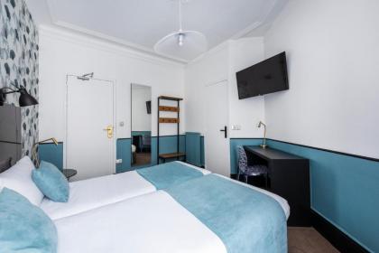 Lennon Hotel Paris Gare du Nord - image 11