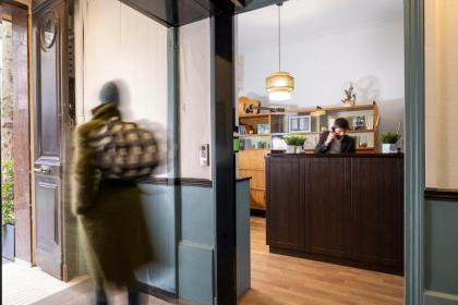 Lennon Hotel Paris Gare du Nord - image 15