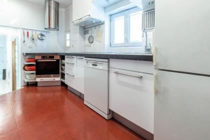 Veeve - City Break In Saint-Germain-des-Prés - image 8