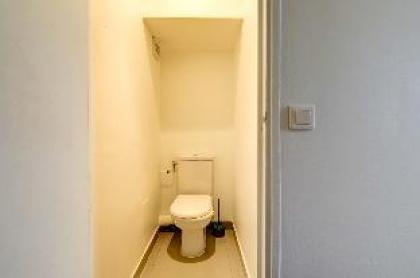 ARC DE TRIOMPHE - WAGRAM COSY 1 BEDROOM - image 5