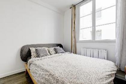 ARC DE TRIOMPHE - WAGRAM COSY 1 BEDROOM - image 9