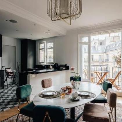 Gorgeous Paris Eiffel Tower / Champs Elys¿