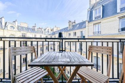 Gorgeous Paris Eiffel Tower / Champs Elys¿ - image 15