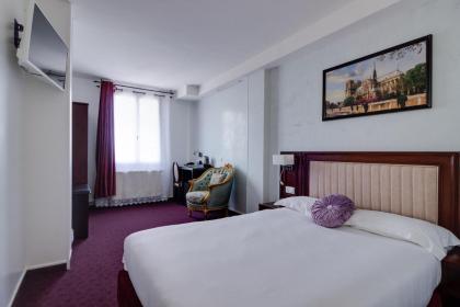 HOTEL ROYAL Paris Ivry - image 12