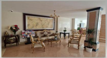 HOTEL ROYAL Paris Ivry - image 2