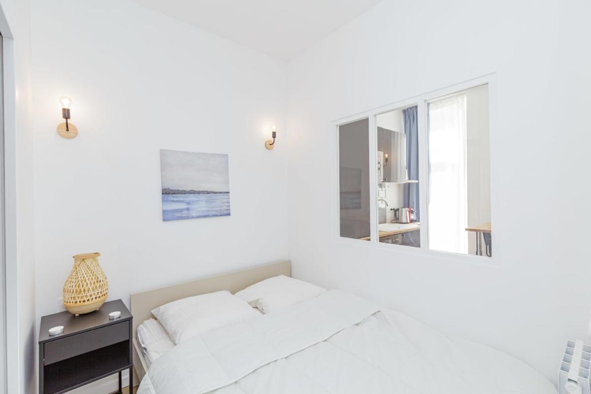 NICE 23 m Bright and Renovated - courtyard side - image 7