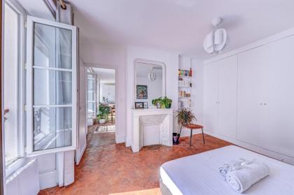 Appartement lumineux et calme dans le 10ème - image 15