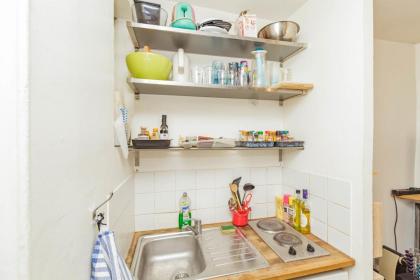 Nice 23m located in the heart of Paris! - image 8