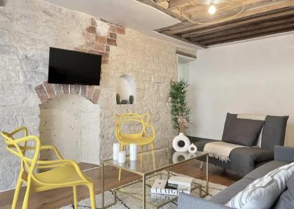 1596 - Le Marais - Cosy apartment - image 16