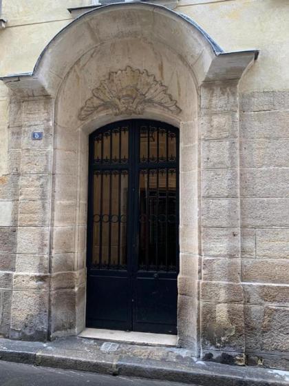 154 - Urban Atelier Home Cinema in Paris - image 23