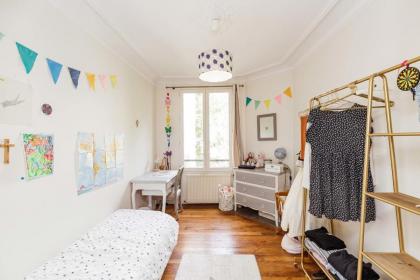 Large Apartment For A Family 2 Adults Max! - image 27