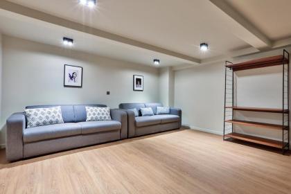 138 - Urban Beautiful Duplex in Saint Germain - image 6