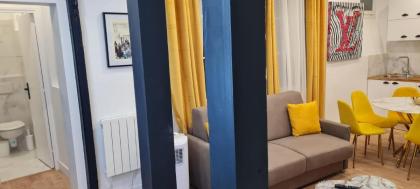 158 - Urban Louis Vuitton Flat in Montorgueil - image 7
