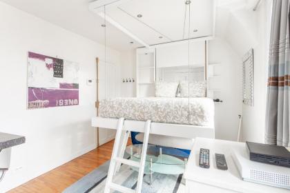 Paris Eiffel Studio - image 8